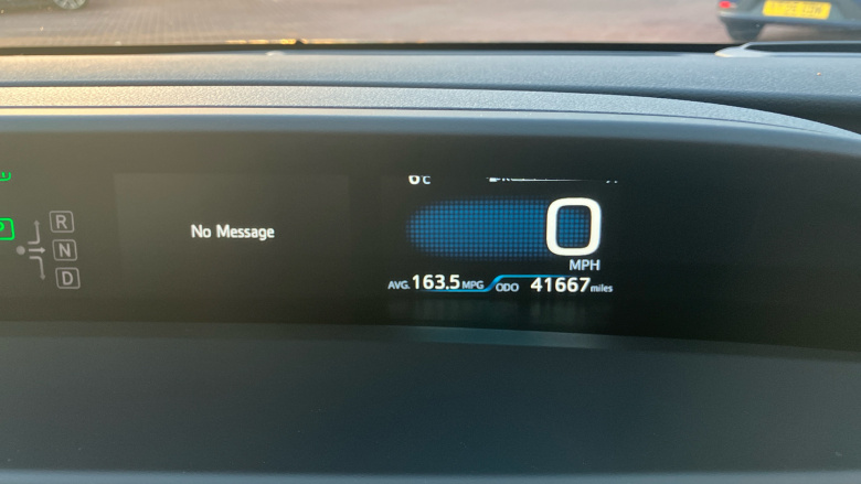 Toyota Prius 1.8 VVTi Business Edition Plus 5dr CVT Hybrid Hatchback